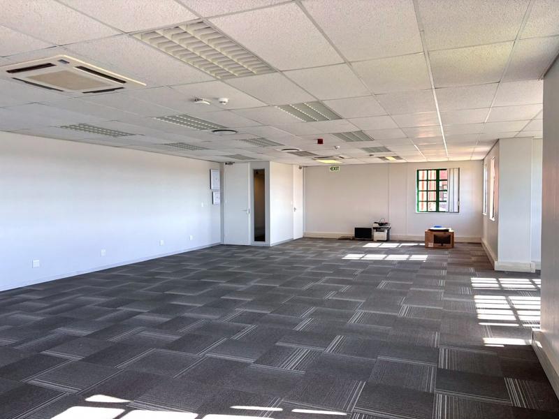 To Let Commercial Property for Rent in Claremont Western Cape